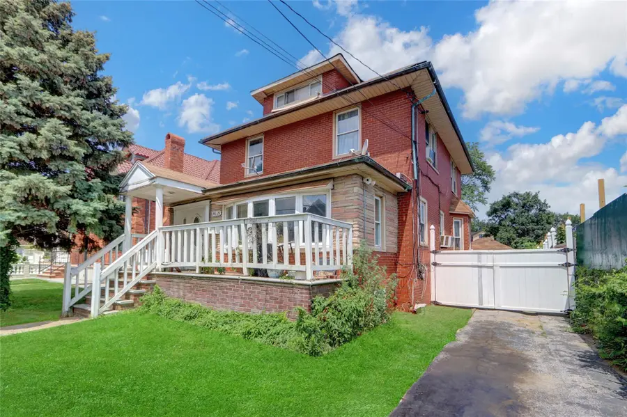 146-29 33rd Avenue, Flushing, NY 11354 - Image #2