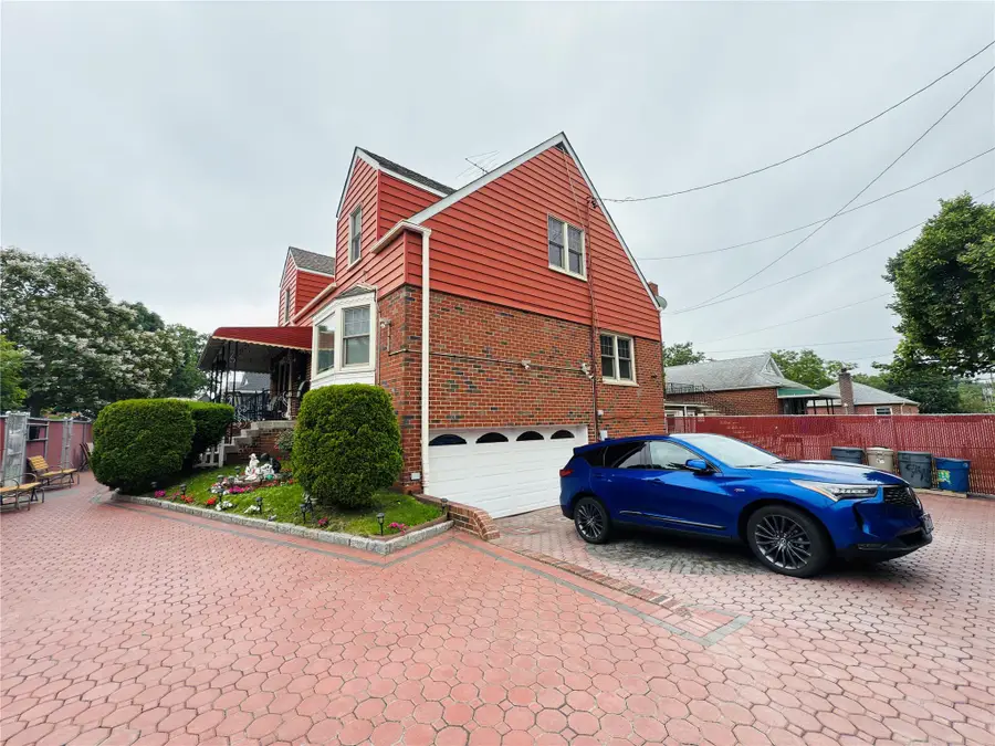 945 Swinton Avenue, Bronx, NY 10465 - Image #3