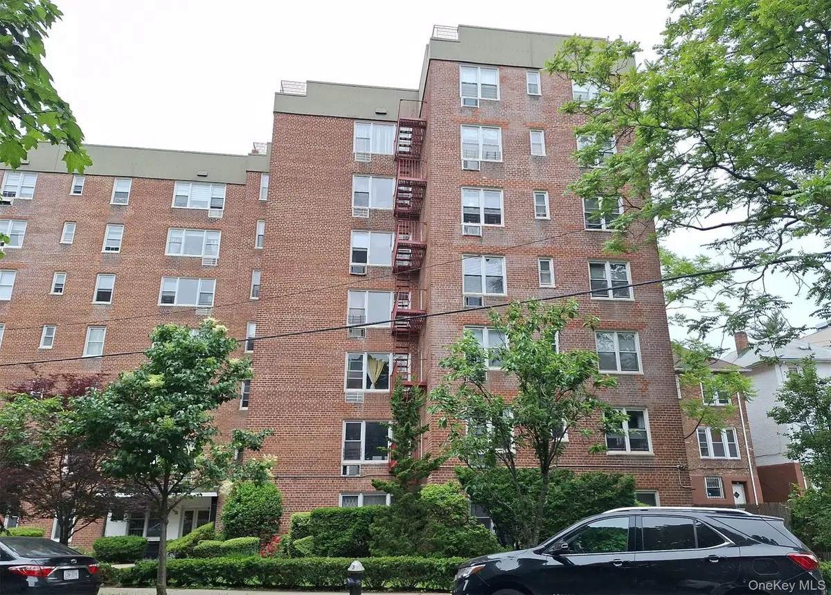 3475 Greystone Avenue #7E, Bronx, NY 10463 - Image #1