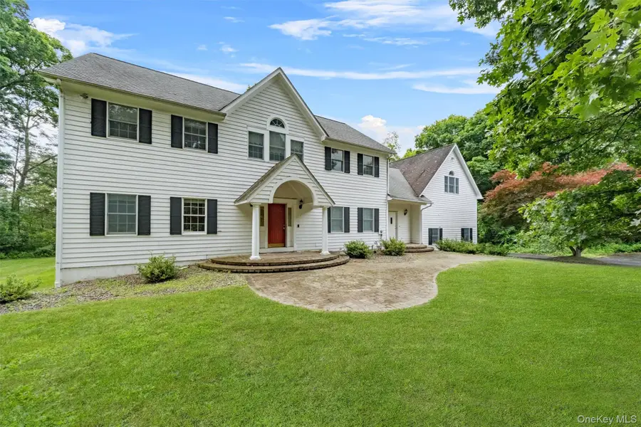 16 Apple Summit Lane, Lagrangeville, NY 12540 - Image #2