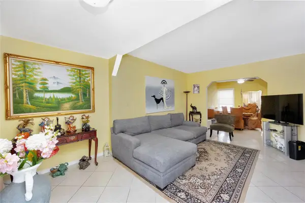 30-33 92nd Street, East Elmhurst, NY 11369