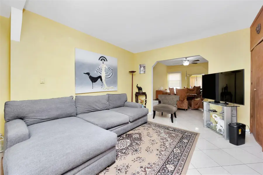 30-33 92nd Street, East Elmhurst, NY 11369 - Image #3