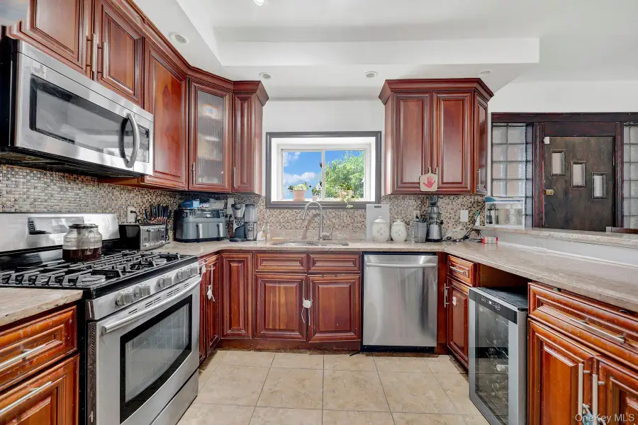 179-50 Anderson Rd, Jamaica, NY 11434 - #2