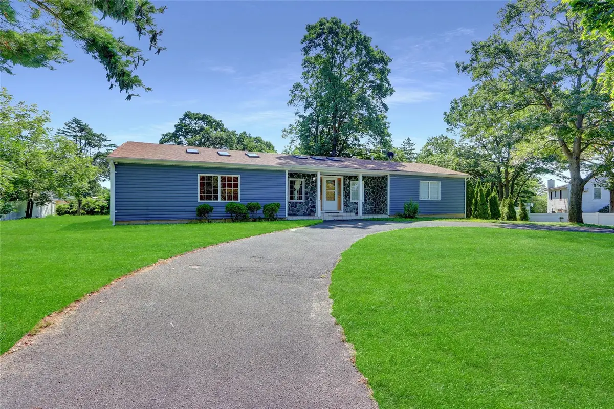 2697 Heather Avenue, Medford, NY 11763 - Image #1