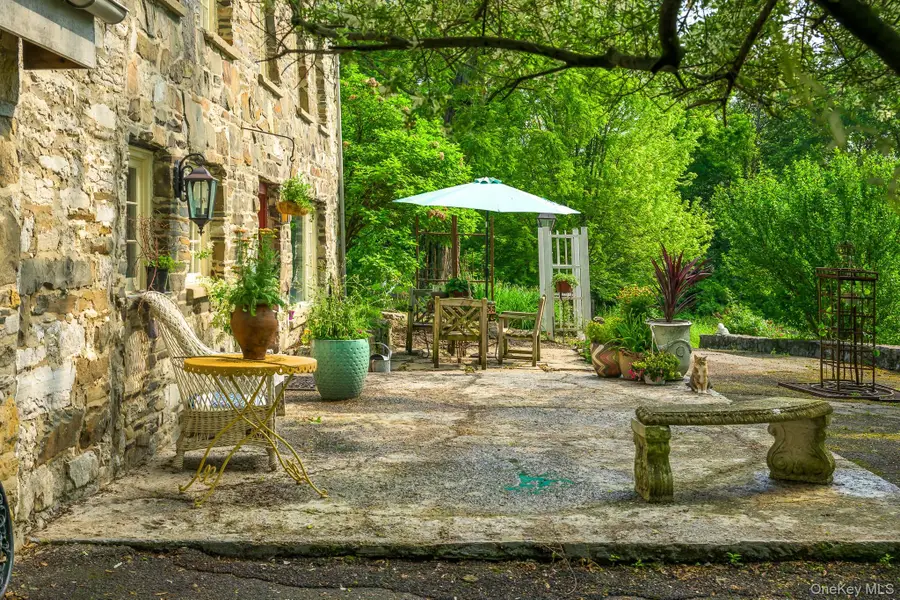 424 Bronck Mill Road, Coxsackie Town, NY 12192 - Image #3