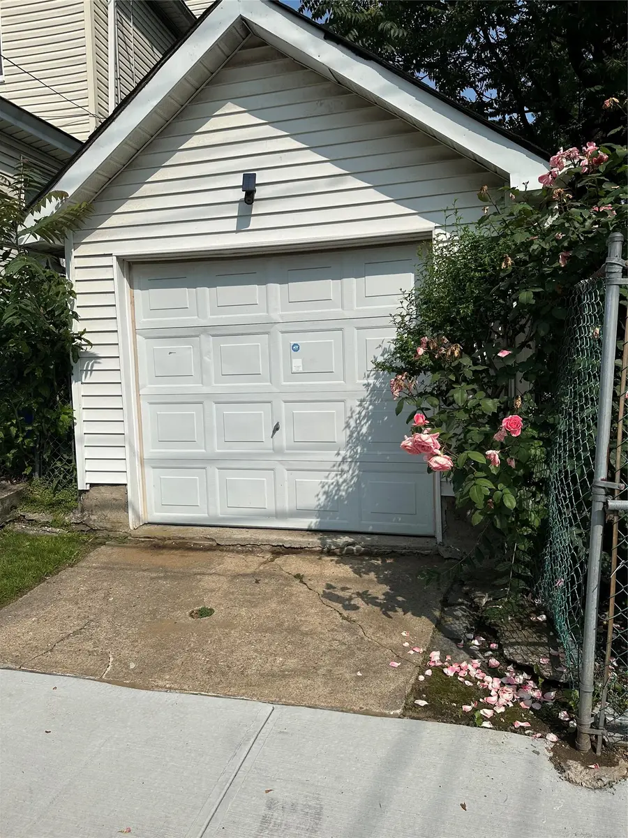 10650 Waltham Street, Jamaica, NY 11435 - Image #3