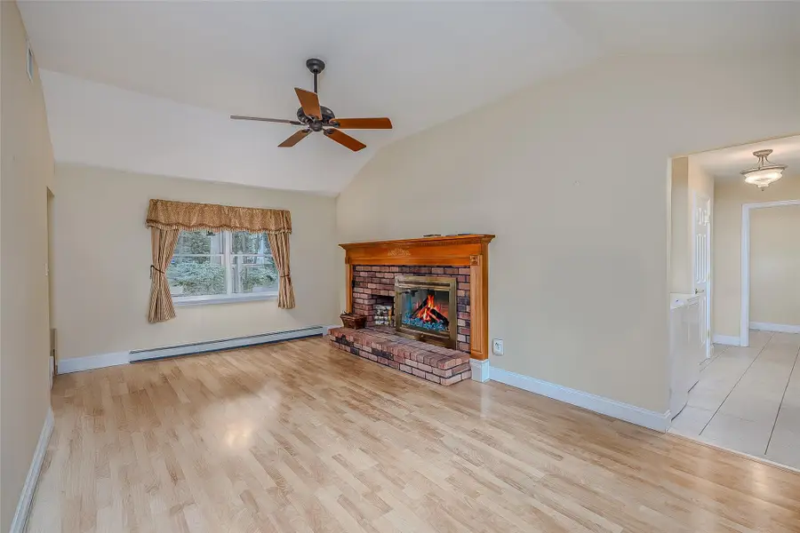 101 Wilson Drive, Port Jefferson, NY 11777 - Image #3