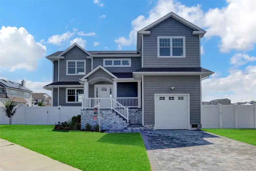 2941 Moreland Avenue, Oceanside, NY 11572 - Image #2