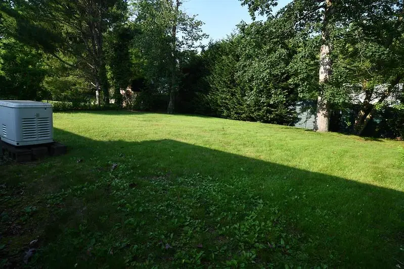 408 Ackerson Boulevard, Brightwaters, NY 11718 - Image #3