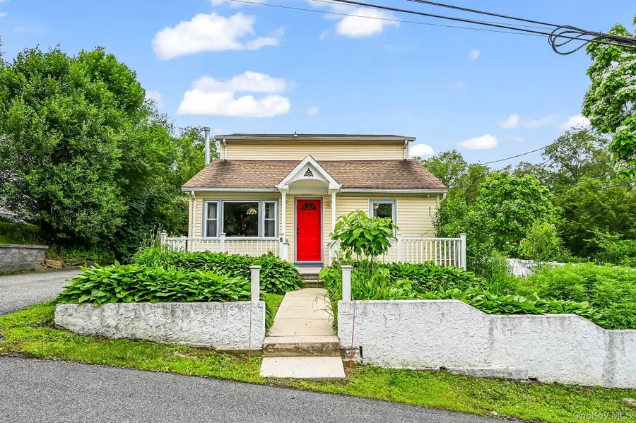 8 Stellar Drive, Greenwood Lake, NY 10925 - Image #2