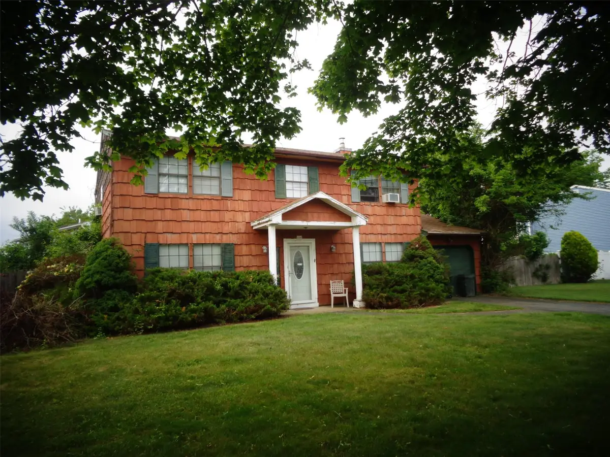 113 Camille Lane, East Patchogue, NY 11772 - Image #1