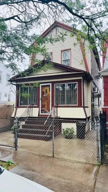 89-09 86th Street, Woodhaven, NY 11421