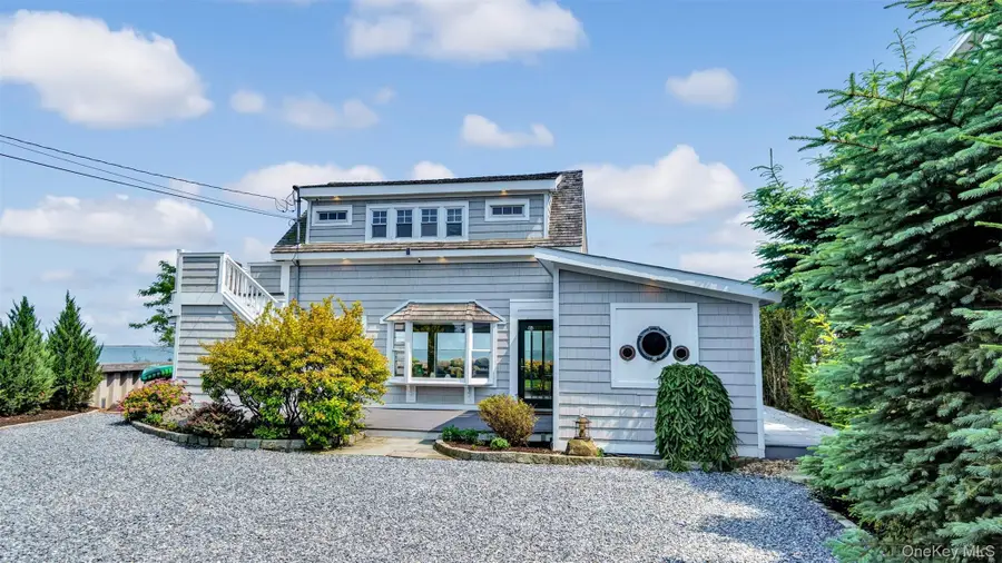 12910 Main Road, East Marion, NY 11939 - Image #3