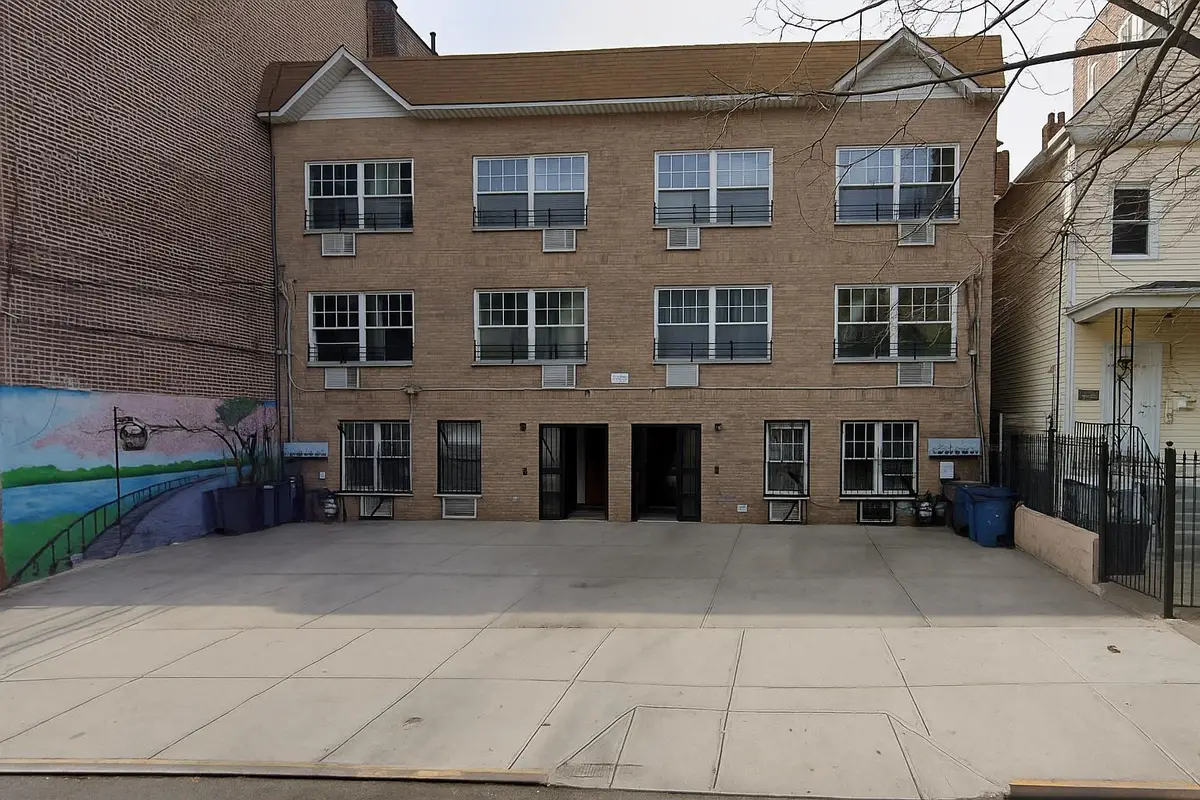 2875 Briggs Avenue, Bronx, NY 10458 - Image #1