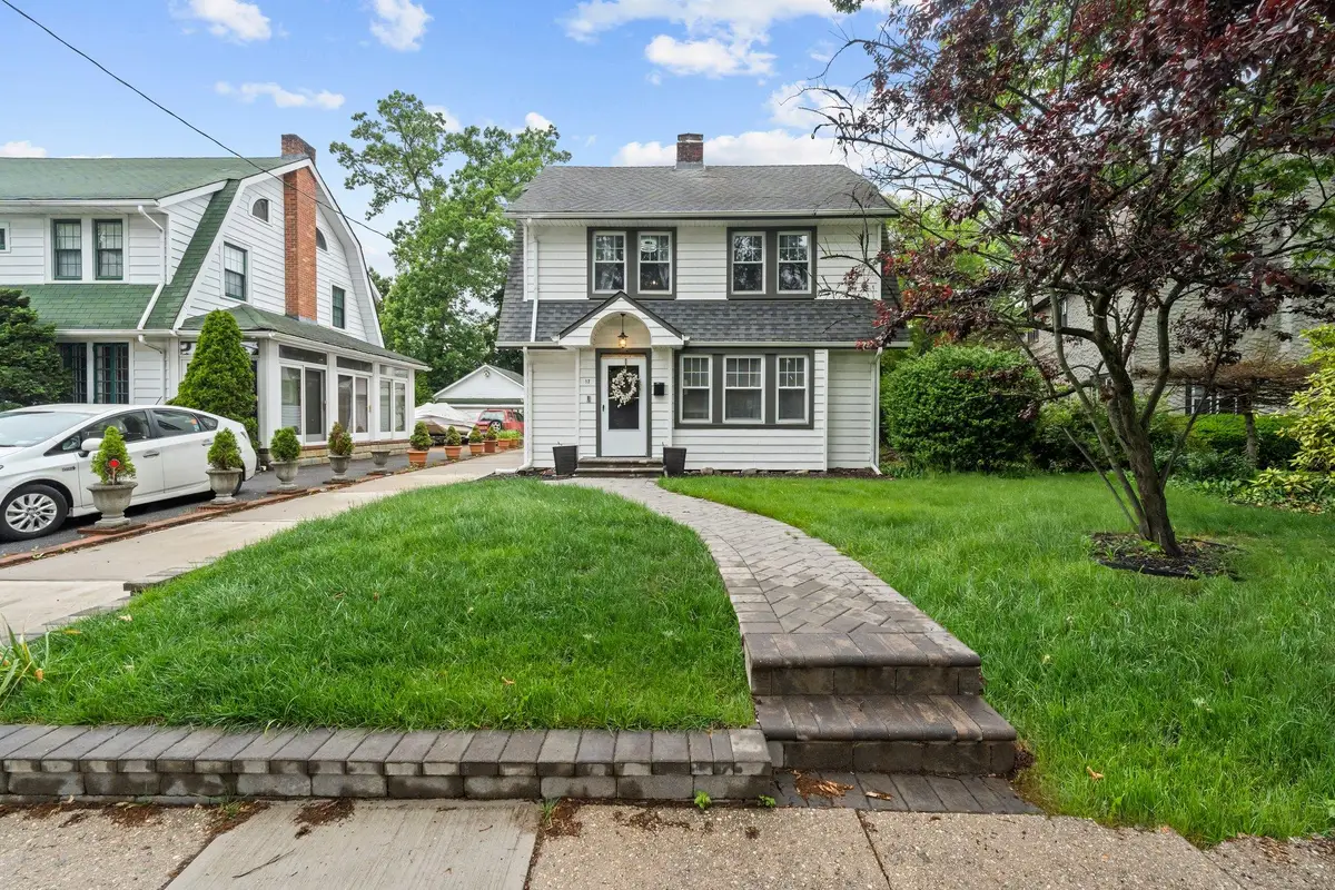 17 Sachem St Street, East Rockaway, NY 11518 - Image #1