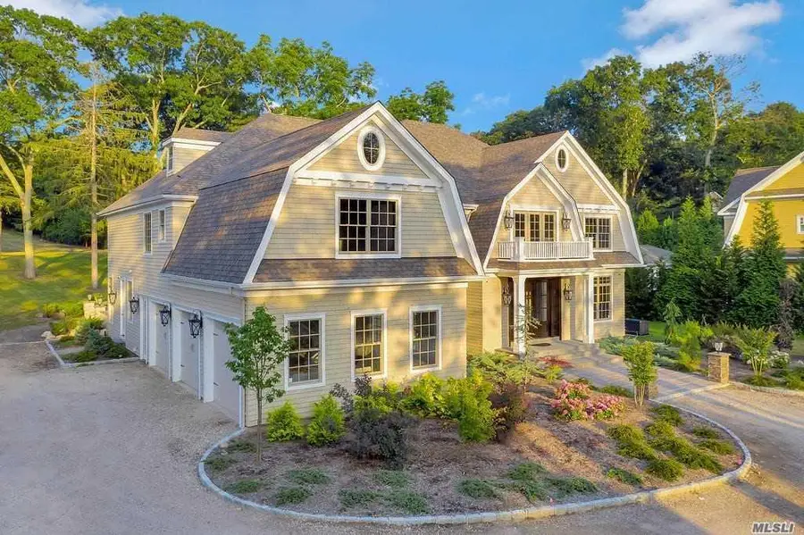 19 Meadow Glen Road, Fort Salonga, NY 11768 - Image #3