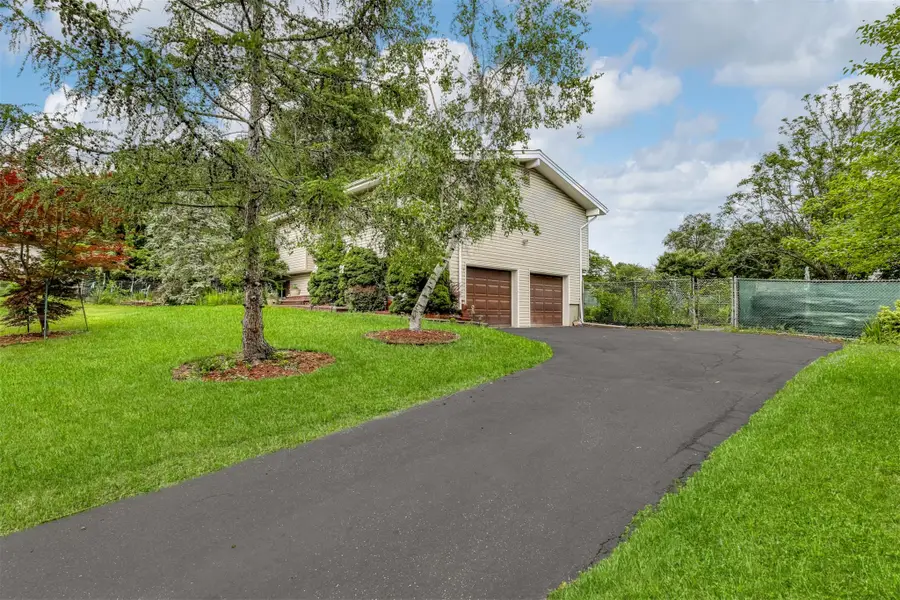 1 Florence Court, Valley Cottage, NY 10989 - Image #2