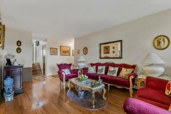 7429 Calamus Avenue #20, Flushing, NY 11373