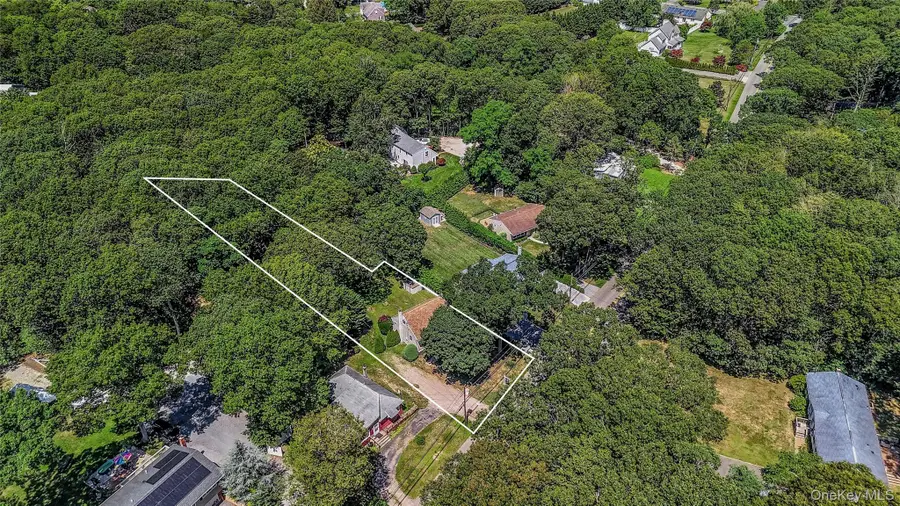 357 Church Lane, Aquebogue, NY 11931 - Image #3