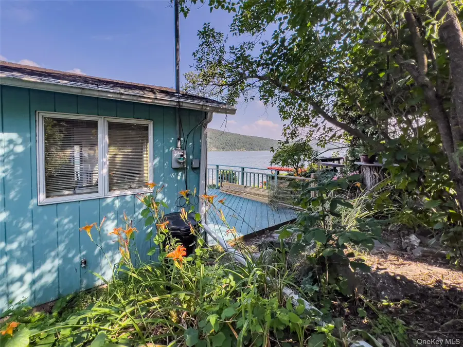 582 Jersey Avenue, Greenwood Lake, NY 10925 - Image #3