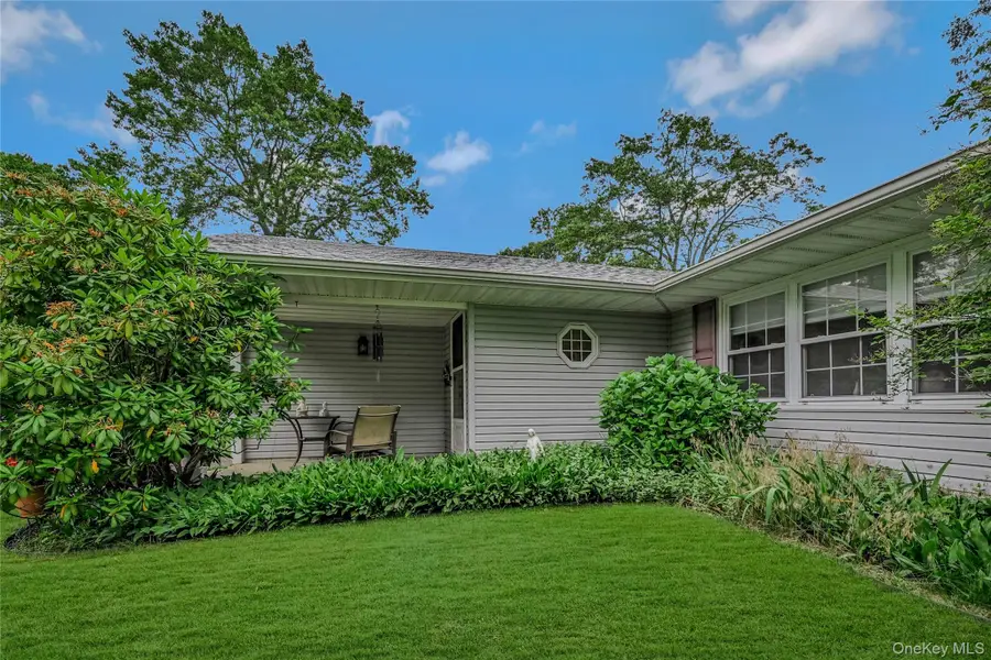 151 Laurance Lane, Ridge, NY 11961 - Image #2