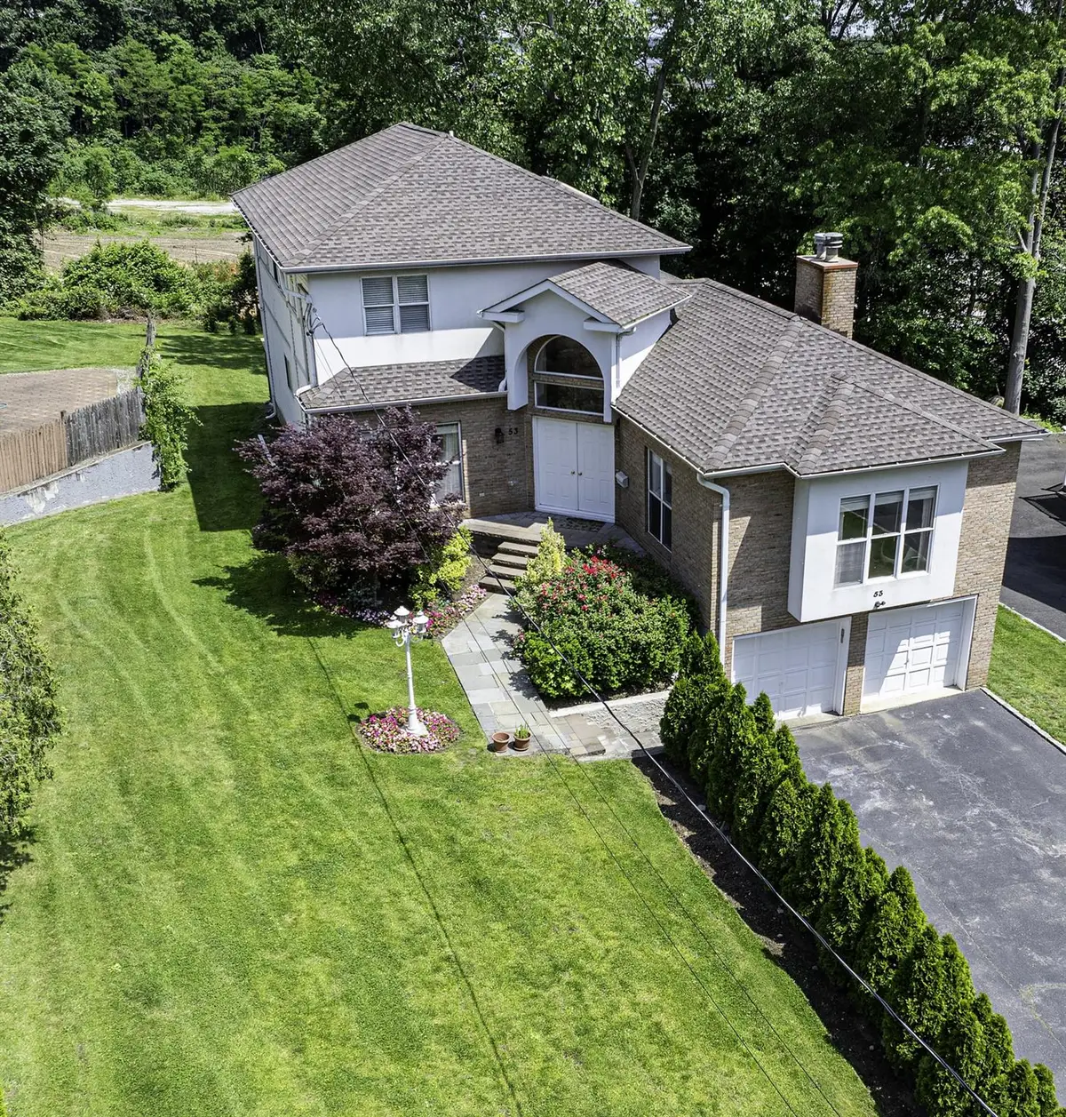 53 Vista Hill Road, Great Neck, NY 11021 - Image #1