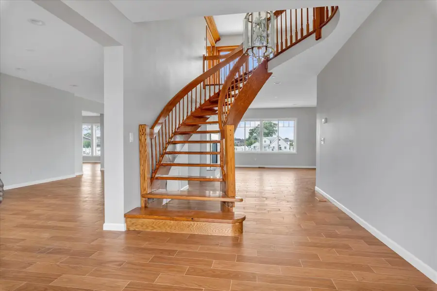 744 S Long Beach Avenue, Freeport, NY 11520 - Image #2