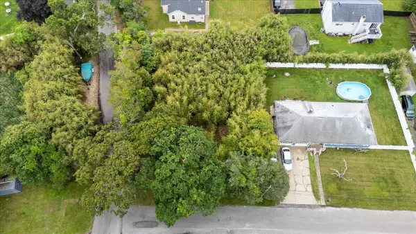 Park Drive, Mastic Beach, NY 11951