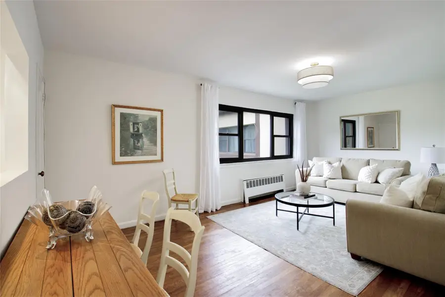 119 Fifteenth #D2, Garden City, NY 11530 - Image #3