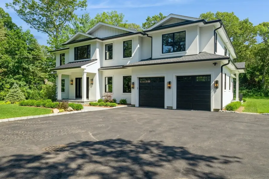 352 Cold Spring Road, Syosset, NY 11791 - Image #3