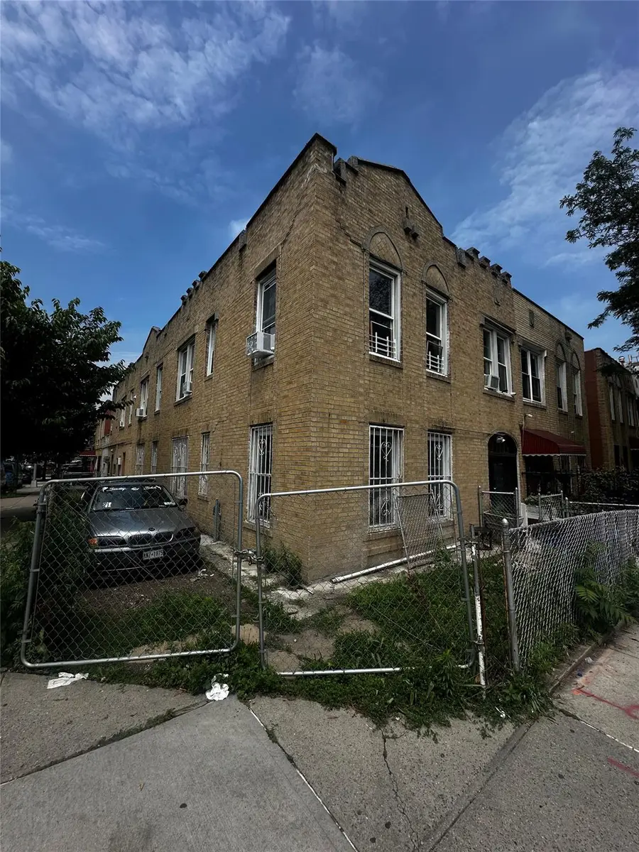 1661 East 172nd Street, Bronx, NY 10472 - Image #2