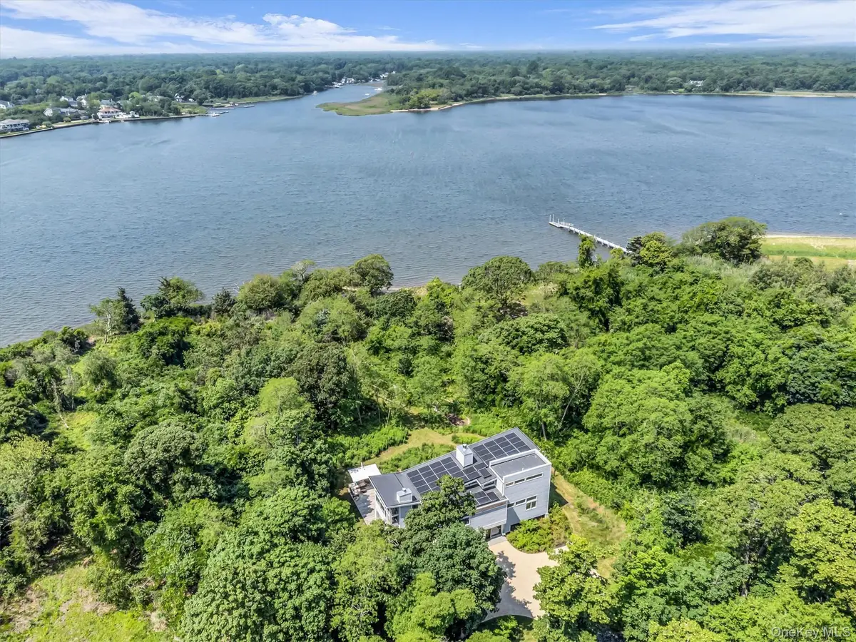 34 Old Neck Road S, Center Moriches, NY 11934 - Image #1