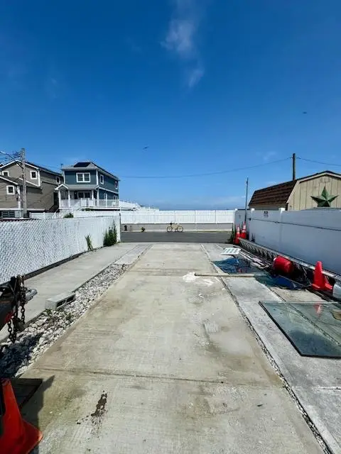 10 Channel Road, Broad Channel, NY 11693 - Image #1