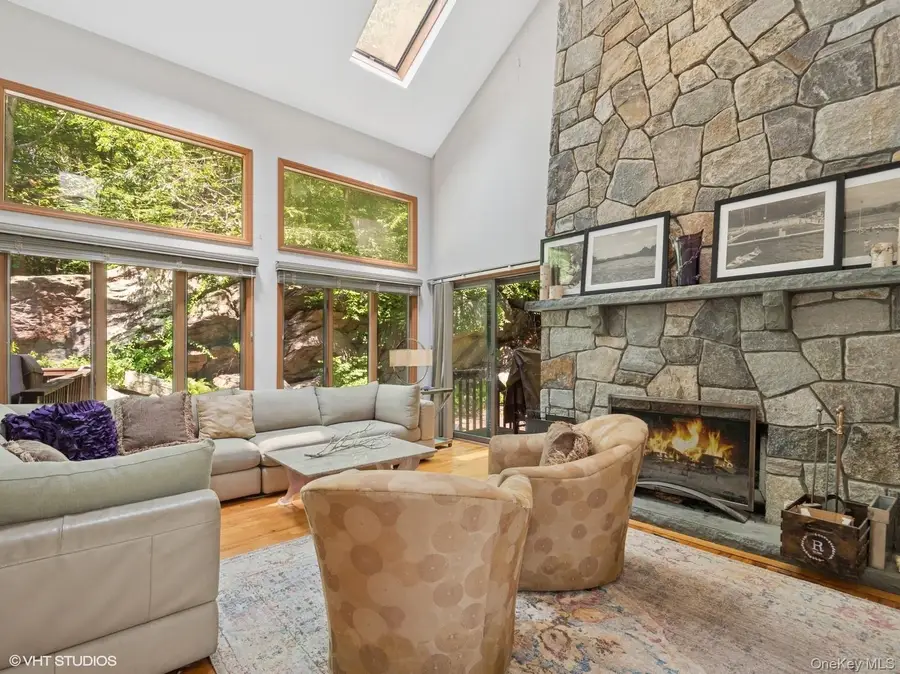 212 Elmwood Road, South Salem, NY 10590 - Image #2