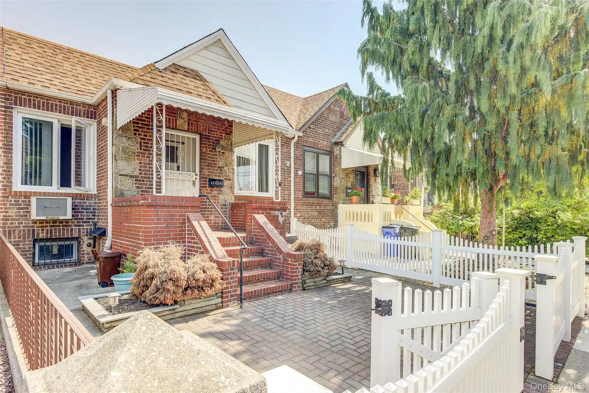 82-91 Caldwell Avenue, Middle Village, NY 11379 - Image #1