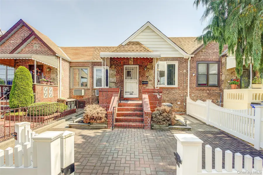 82-91 Caldwell Avenue, Middle Village, NY 11379 - Image #2