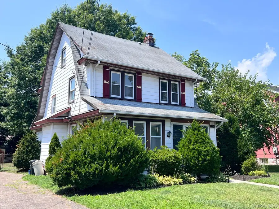 24 Parsons Drive, Hempstead, NY 11550 - Image #3