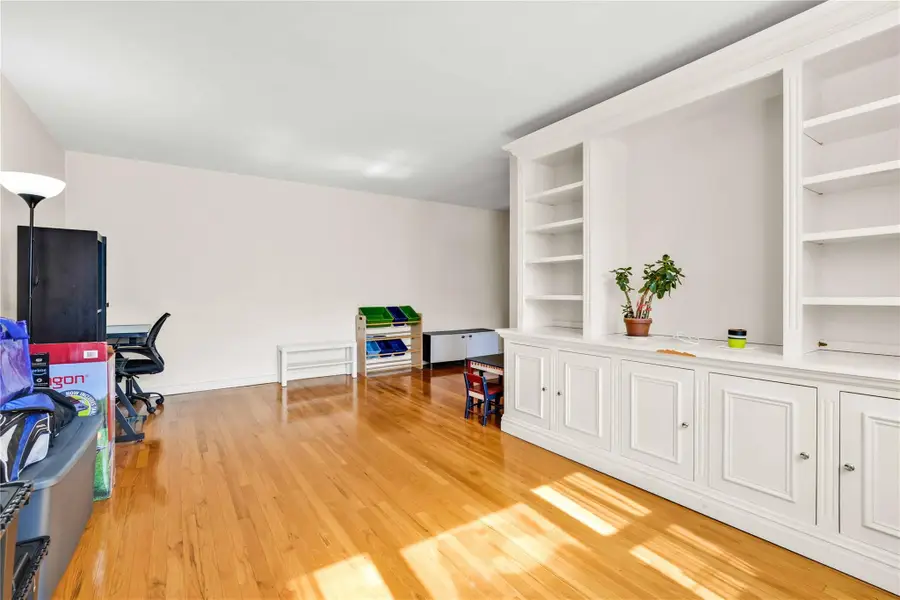 29-49 137 Street #2H, Flushing, NY 11354 - Image #3