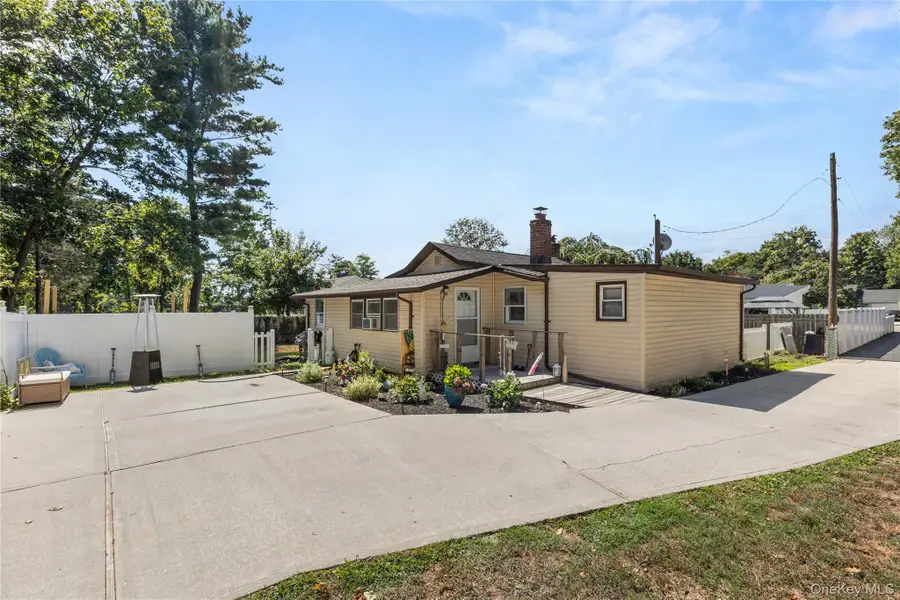 29A Grant Avenue #A, Brentwood, NY 11717 - Image #2