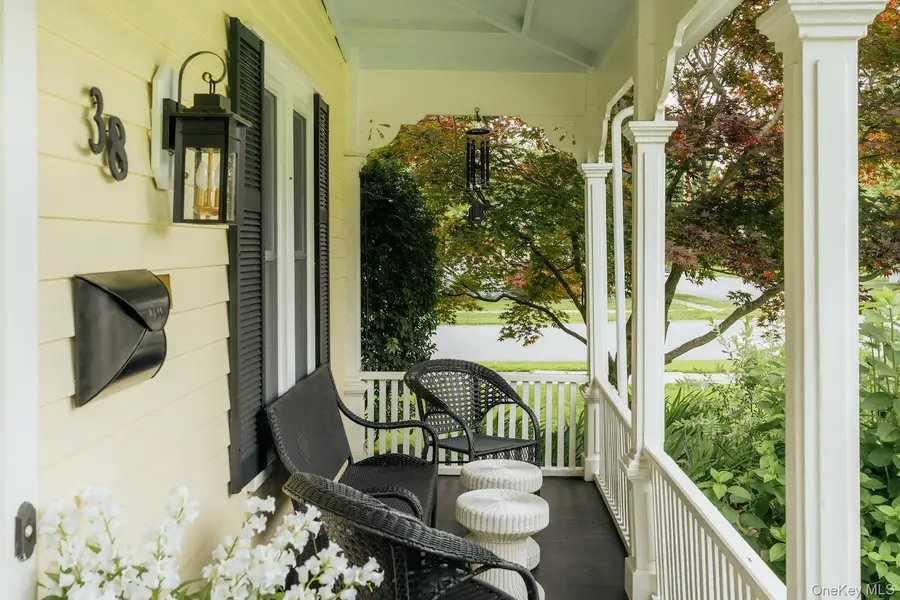 38 Chestnut Street, Rhinebeck, NY 12572 - Image #2