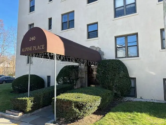 240 Alpine Place #2A, Eastchester, NY 10707 - Image #2