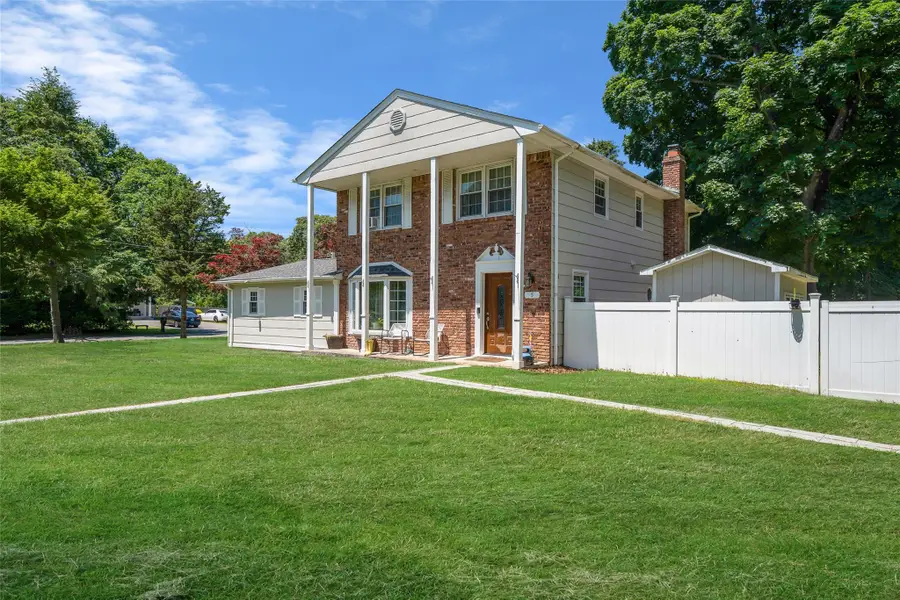 5 Fox Road, Middle Island, NY 11953 - Image #2