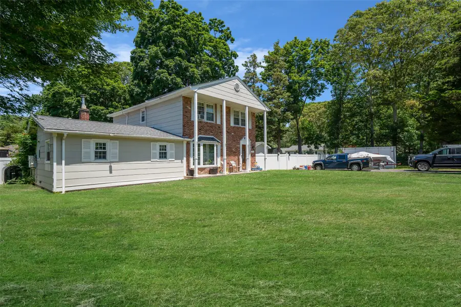 5 Fox Road, Middle Island, NY 11953 - Image #3