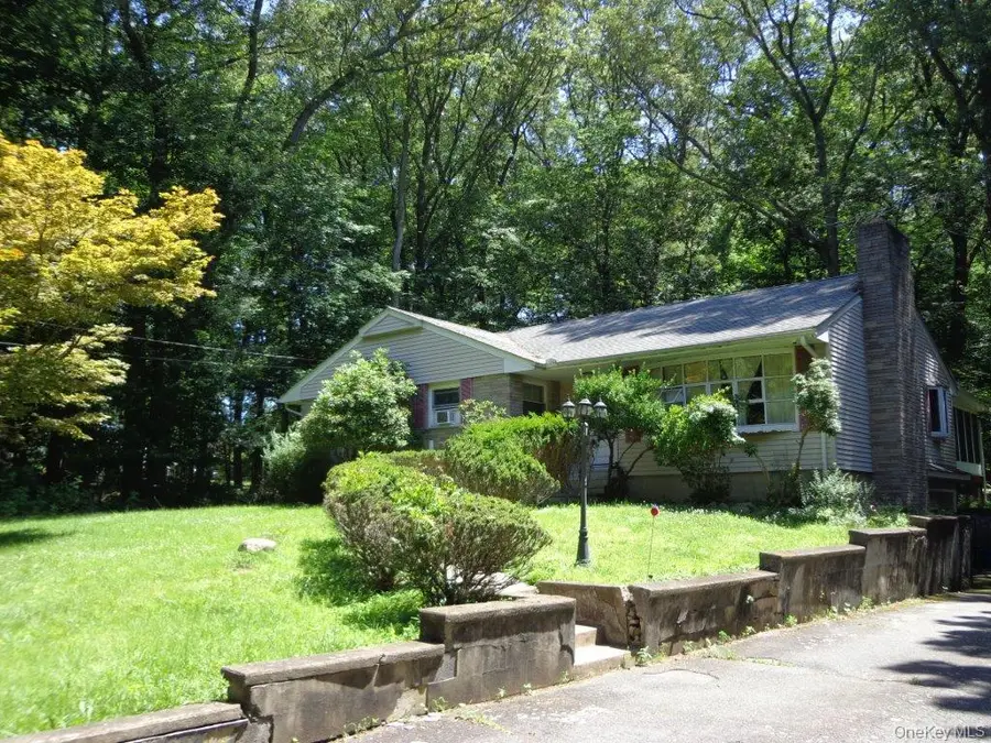 286 Spook Rock Road, Suffern, NY 10901 - Image #3