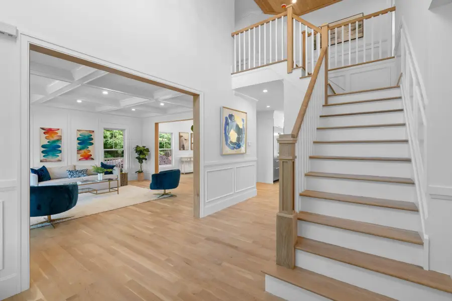 32 Middleville Road #2, Northport, NY 11768 - Image #2