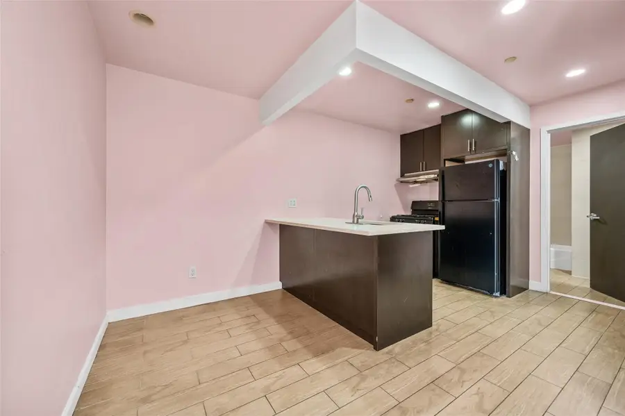 41-38 College Point Boulevard #4A, Flushing, NY 11355 - Image #3