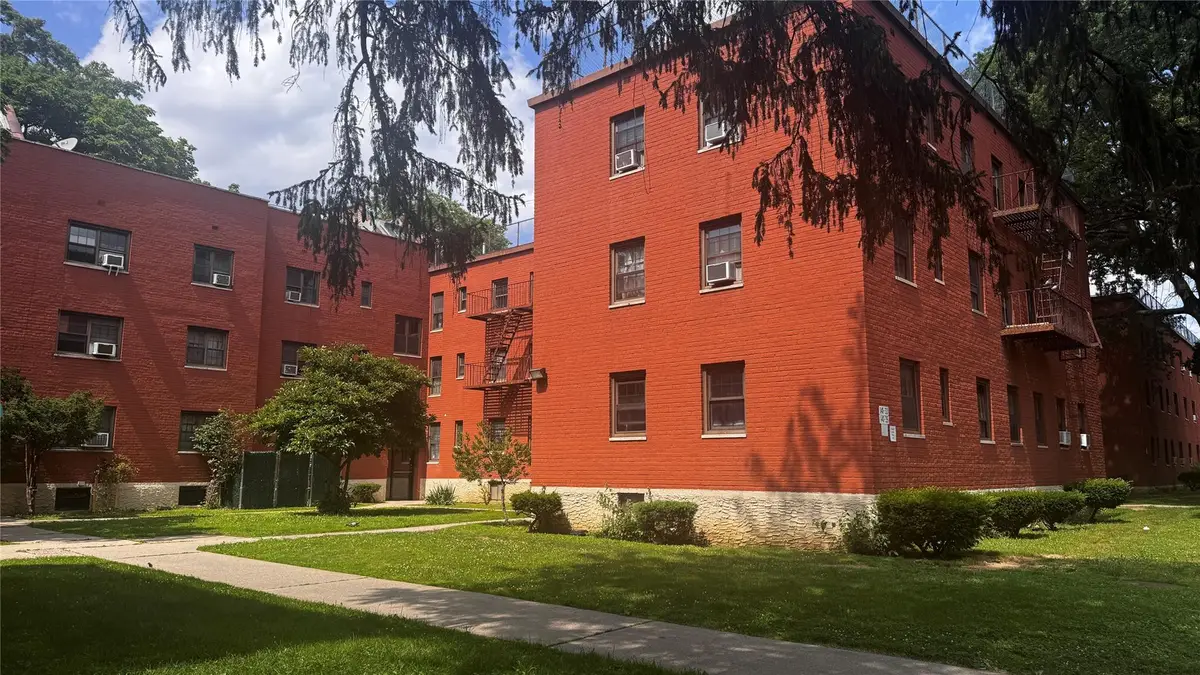 14133 78th Ave #3B, Flushing, NY 11367 - Image #1