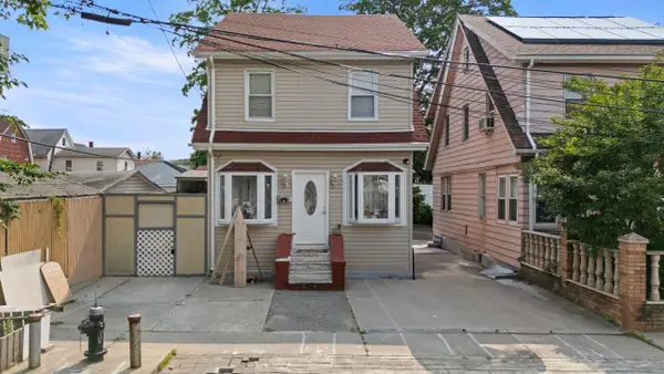 11416 James Court, Jamaica, NY 11434