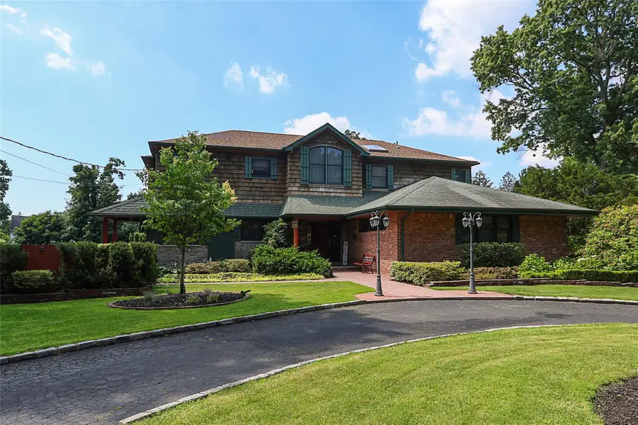 19 Marietta Road, Glen Cove, NY 11542 - Image #2