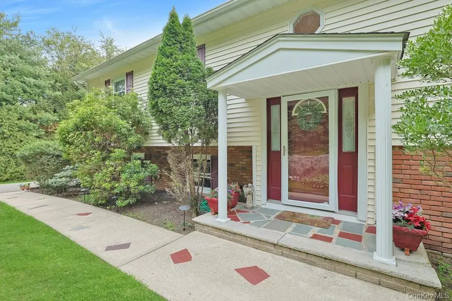 15 Augur Road, Airmont, NY 10901 - Image #2